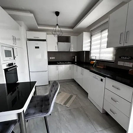 Modern Pamfilya Kyrenia Center *